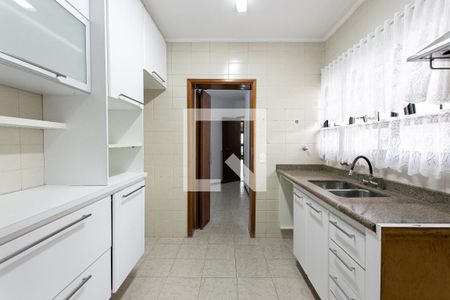 Apartamento à venda com 195m², 4 quartos e 2 vagasCozinha