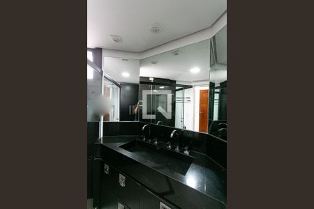 Apartamento à venda com 195m², 4 quartos e 2 vagasBanheiro da Suíte 1