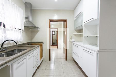 Apartamento à venda com 195m², 4 quartos e 2 vagasCozinha
