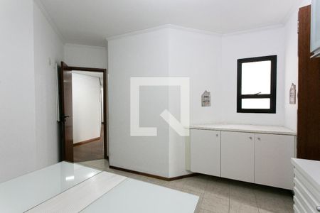 Apartamento à venda com 195m², 4 quartos e 2 vagasCopa