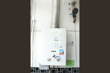 Cozinha de apartamento para alugar com 2 quartos, 55m² em Comendador Soares, Nova Iguaçu