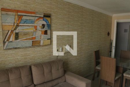 Sala de apartamento para alugar com 2 quartos, 55m² em Comendador Soares, Nova Iguaçu