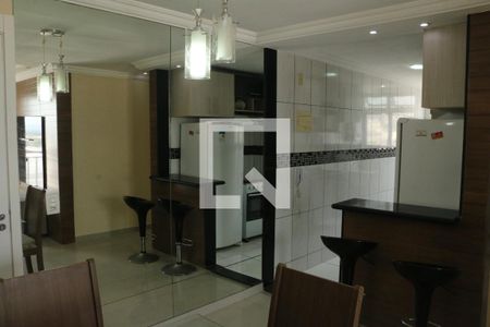 Sala de apartamento para alugar com 2 quartos, 55m² em Comendador Soares, Nova Iguaçu