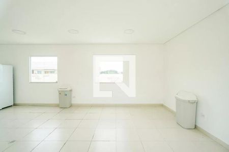 Apartamento para alugar com 33m², 2 quartos e 1 vaga Apartamento para alugar com 33m², 2 quartos e 1 vagaÁrea comum - Salão de festas