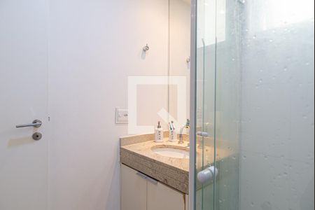 Banheiro de kitnet/studio para alugar com 1 quarto, 35m² em Bela Vista, São Paulo