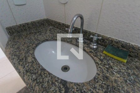 Casa à venda com 90m², 2 quartos e 1 vagaBanheiro