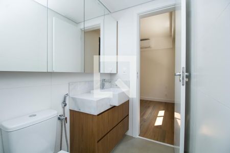 Apartamento à venda com 115m², 2 quartos e 2 vagasBanheiro