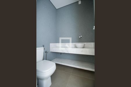 Apartamento à venda com 127m², 2 quartos e 2 vagasÁrea comum - Banheiro