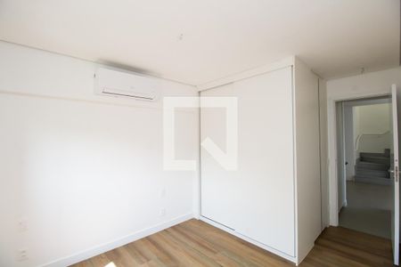 Quarto de apartamento à venda com 2 quartos, 127m² em Santo Antônio, Belo Horizonte