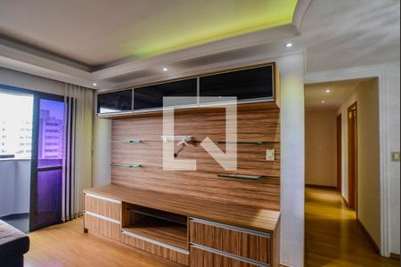 Detalhe Sala de apartamento à venda com 2 quartos, 84m² em Vila Curuçá, Santo André