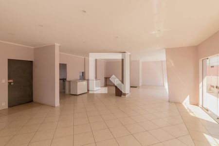 Apartamento à venda com 84m², 2 quartos e 1 vaga Apartamento à venda com 84m², 2 quartos e 1 vagaÁrea comum - Salão de festas