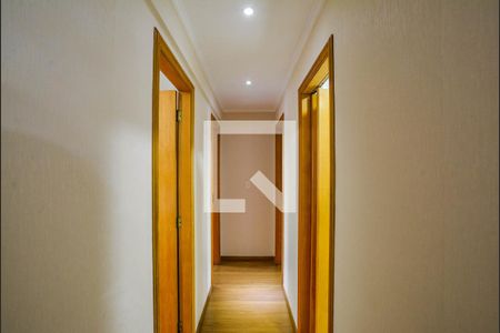 Apartamento à venda com 84m², 2 quartos e 1 vaga Apartamento à venda com 84m², 2 quartos e 1 vagaCorredor