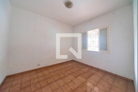 Casa à venda com 204m², 2 quartos e 4 vagas Casa à venda com 204m², 2 quartos e 4 vagasQuarto 1