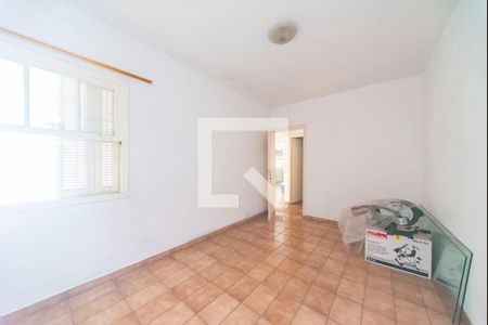 Casa à venda com 204m², 2 quartos e 4 vagas Casa à venda com 204m², 2 quartos e 4 vagasQuarto 2