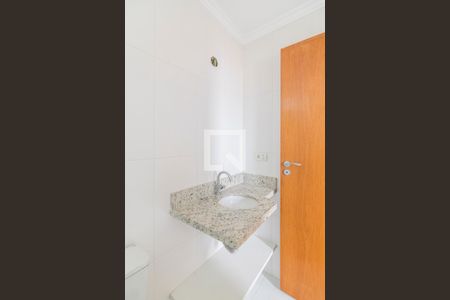Apartamento à venda com 62m², 2 quartos e 2 vagas Apartamento à venda com 62m², 2 quartos e 2 vagasBanheiro da Suite