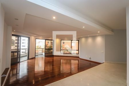 Apartamento à venda com 260m², 4 quartos e 3 vagas Apartamento à venda com 260m², 4 quartos e 3 vagasSala