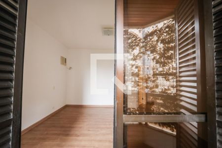 Apartamento à venda com 260m², 4 quartos e 3 vagas Apartamento à venda com 260m², 4 quartos e 3 vagasVaranda da Suite Master