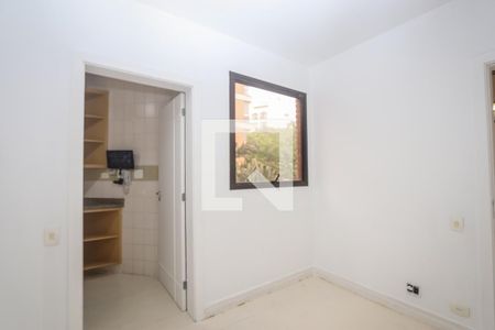Apartamento à venda com 260m², 4 quartos e 3 vagas Apartamento à venda com 260m², 4 quartos e 3 vagasSala de Jantar