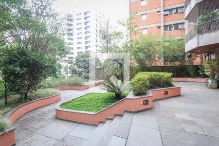 Apartamento à venda com 260m², 4 quartos e 3 vagas Apartamento à venda com 260m², 4 quartos e 3 vagasÁrea comum