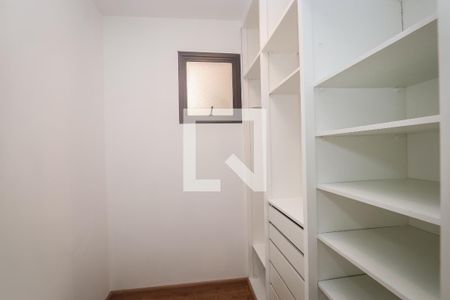 Apartamento à venda com 260m², 4 quartos e 3 vagas Apartamento à venda com 260m², 4 quartos e 3 vagasCloset da Suite MAster
