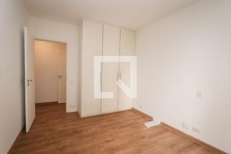 Apartamento à venda com 260m², 4 quartos e 3 vagas Apartamento à venda com 260m², 4 quartos e 3 vagasQuarto 4