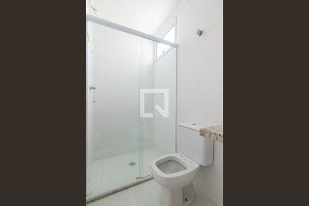 Apartamento à venda com 62m², 2 quartos e 2 vagasBanheiro da Suite