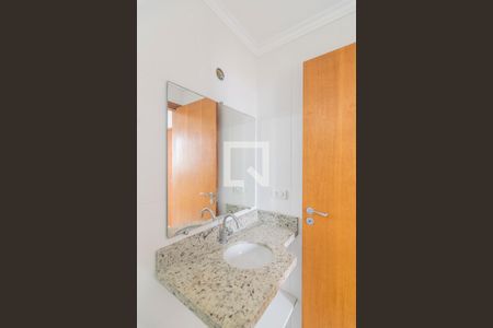 Apartamento à venda com 62m², 2 quartos e 2 vagasBanheiro da Suite