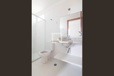 Apartamento à venda com 62m², 2 quartos e 2 vagasBanheiro da Suite