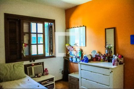 Casa de condomínio à venda com 180m², 3 quartos e 2 vagasQuarto 2