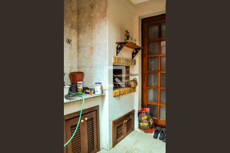 Casa de condomínio à venda com 180m², 3 quartos e 2 vagasÁrea comum - Churrasqueira