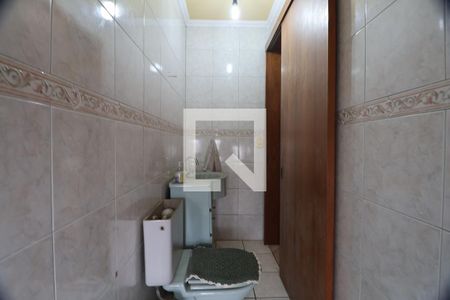 Casa à venda com 190m², 5 quartos e 2 vagasLavabo