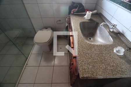 Casa à venda com 190m², 5 quartos e 2 vagasBanheiro da Suíte