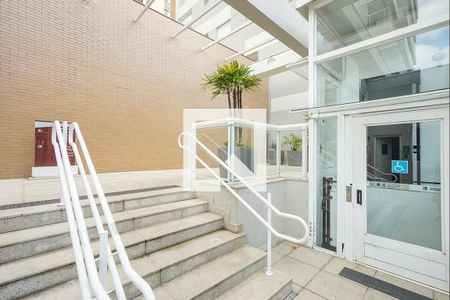 Apartamento à venda com 126m², 3 quartos e 2 vagasCondomínio - Entrada 