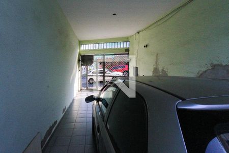 Casa à venda com 440m², 2 quartos e 8 vagasQuintal e Garagem