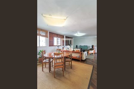 Apartamento à venda com 112m², 1 quarto e 2 vagas Apartamento à venda com 112m², 1 quarto e 2 vagasSala de Jantar