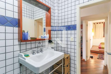 Apartamento à venda com 112m², 1 quarto e 2 vagas Apartamento à venda com 112m², 1 quarto e 2 vagasBanheiro