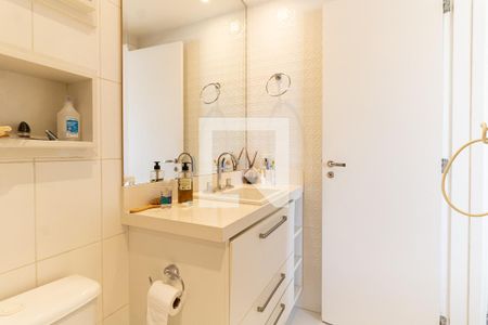 Apartamento à venda com 136m², 3 quartos e 2 vagasBanheiro da Suíte 3