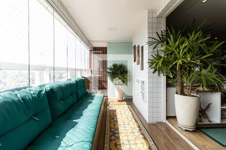 Apartamento à venda com 136m², 3 quartos e 2 vagasVaranda