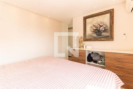 Apartamento à venda com 136m², 3 quartos e 2 vagasSuíte 1