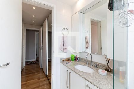 Apartamento à venda com 136m², 3 quartos e 2 vagasBanheiro da Suíte 1