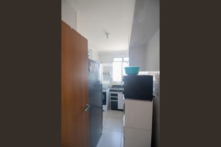 Apartamento à venda com 53m², 2 quartos e 1 vaga Apartamento à venda com 53m², 2 quartos e 1 vagaCozinha e Área de Serviço