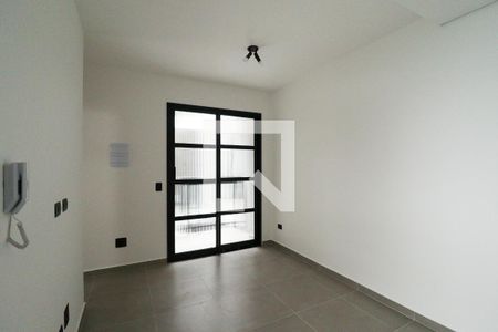 Sala/Cozinha/Área de Serviço de apartamento para alugar com 1 quarto, 32m² em Casa Verde, São Paulo