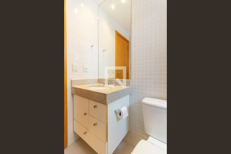 Apartamento à venda com 135m², 3 quartos e 3 vagasBanheiro da Suíte 3