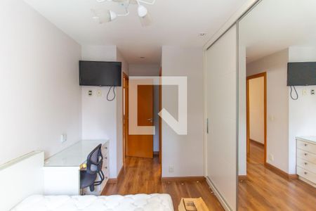 Apartamento à venda com 135m², 3 quartos e 3 vagasQuarto 3 - Suíte