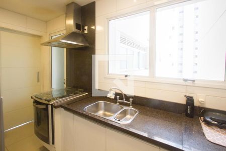 Apartamento à venda com 121m², 3 quartos e 2 vagasCozinha