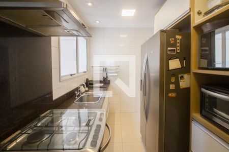 Apartamento à venda com 121m², 3 quartos e 2 vagasCozinha