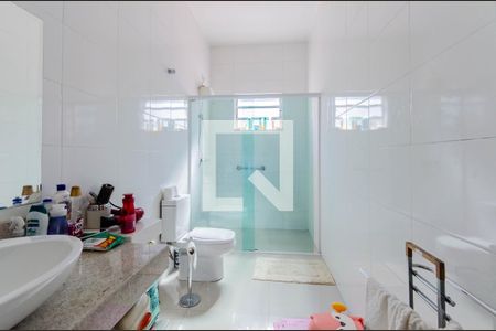 Casa à venda com 125m², 3 quartos e 2 vagasBanheiro Social