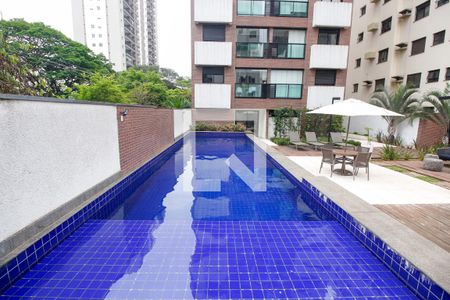 Apartamento à venda com 35m², 1 quarto e 1 vagaÁrea comum - Piscina