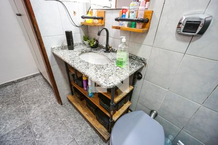 Casa à venda com 137m², 2 quartos e 3 vagasBanheiro