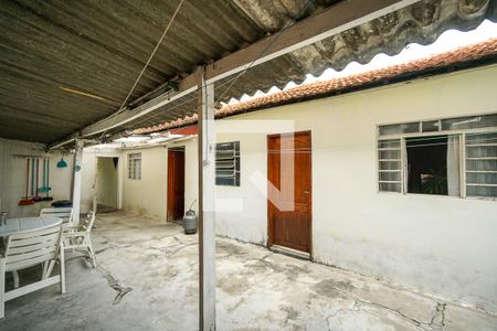 Casa à venda com 137m², 2 quartos e 3 vagasQuintal